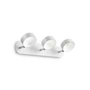 LED Plafonnier Oby à 3 lampes blanc avec trois abat-jour ronds blancs au design moderne.