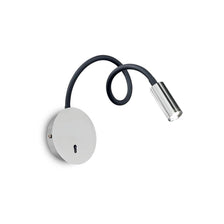 LED Focus-2 wall lamp in chrome with flexible neck in a modern design.