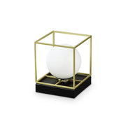 Lingotto Tischlampe Gold, moderne Design-Tischlampe mit goldfarbenem Würfelrahmen und weißer Kugel