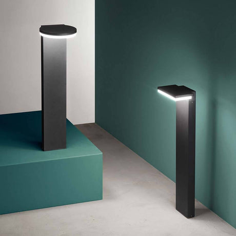 Path LED borne lumineuse extérieure 65 cm IP65 au design moderne, idéale pour l’éclairage du jardin et des extérieurs.