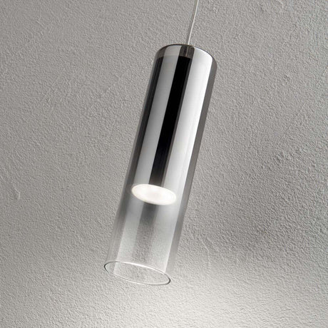Pendelleuchte Look Klein Sfumato Chrom in glänzendem Chromdesign mit klarem Glasschirm.