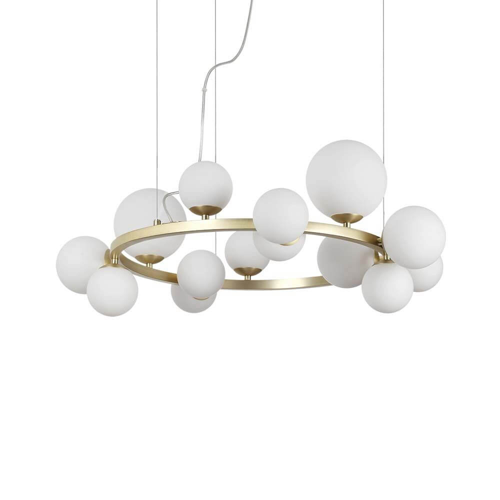 Perlage Hängeleuchte 14-flammig Ø 85cm mit eleganten, weißen Glaskugeln und goldfarbenem Metallring.