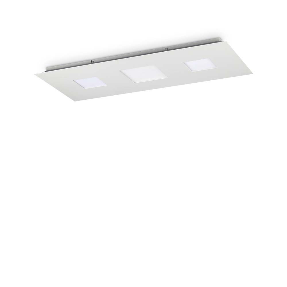 Moderne Relax LED Deckenleuchte mit drei rechteckigen Lichtquellen für helles, energieeffizientes Licht.