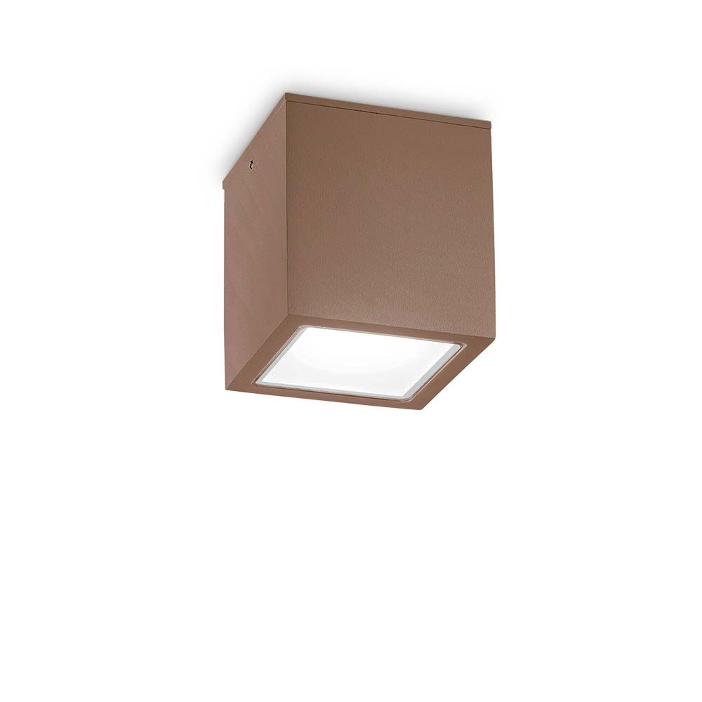 Techo kattovalaisimen IP54 ulkopuolella