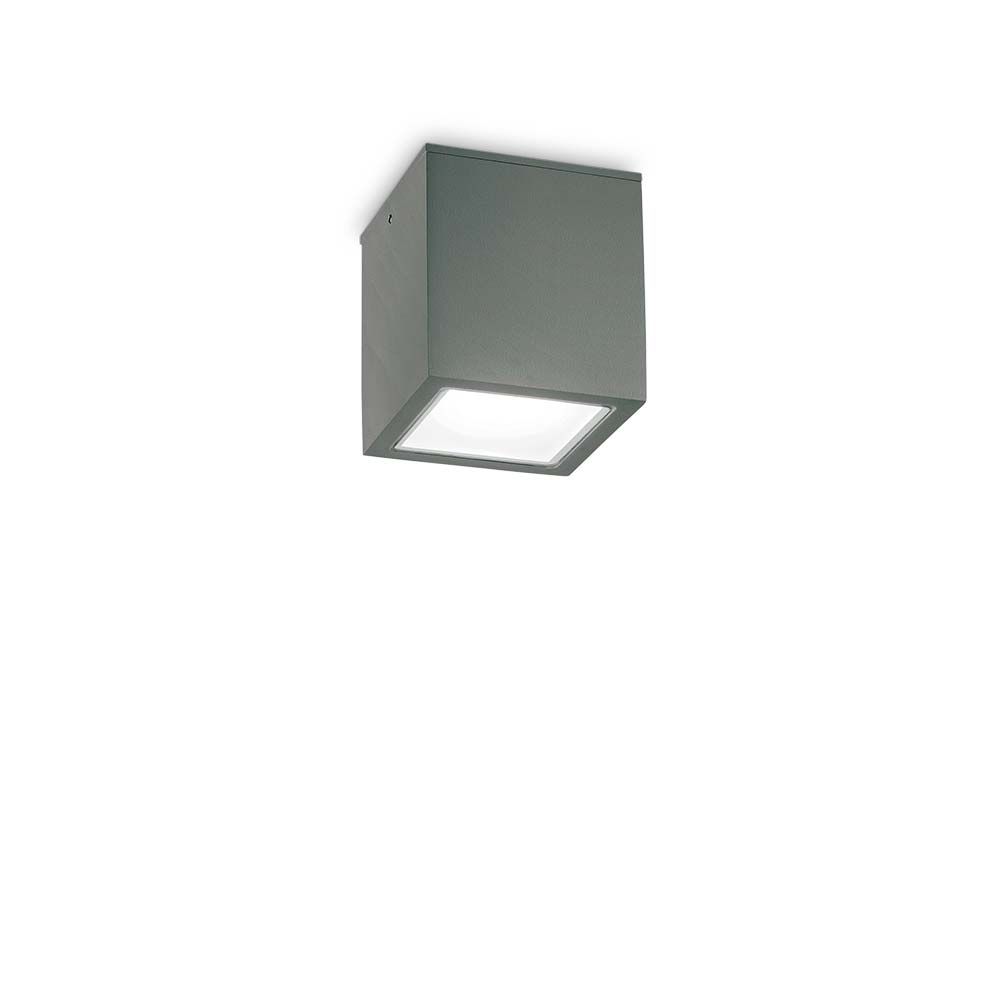 Techo kattovalaisimen IP54 ulkopuolella