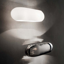 Wandleuchte Moris Ap2 in Weiß, ovale Wandlampe mit satiniertem Glas, moderne Wandbeleuchtung mit warmweißem Licht, Frontansicht