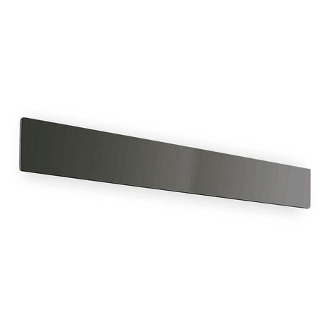 Zig Zag LED-vegglampe 75 cm metall i et moderne, elegant design for stilfull belysning.