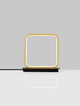Imar LED Tischleuchte 3200K Schwarz, Gold auf einem weißen Tisch mit modernem Design.