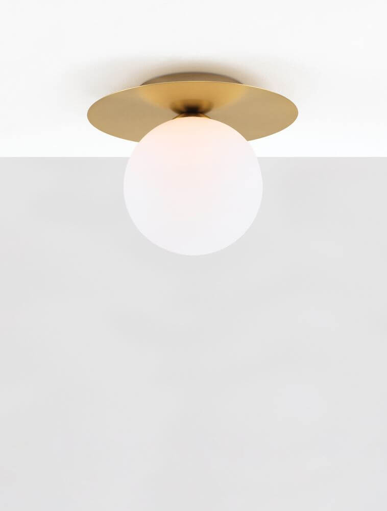 Indigo Deckenleuchte Gold, Weiß mit modernem Design und glamourösem Gold-Unterton, ideal für jeden Raum.