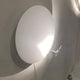 Ingo Maurer LED Wandlampe Eclipse Ellipse in Weiß, ovales Design mit adaptierbarem Licht und Schatten.