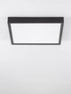 Itos LED Deckenleuchte 3000K mit minimalistischem, quadratischem Design in edlem Schwarz.