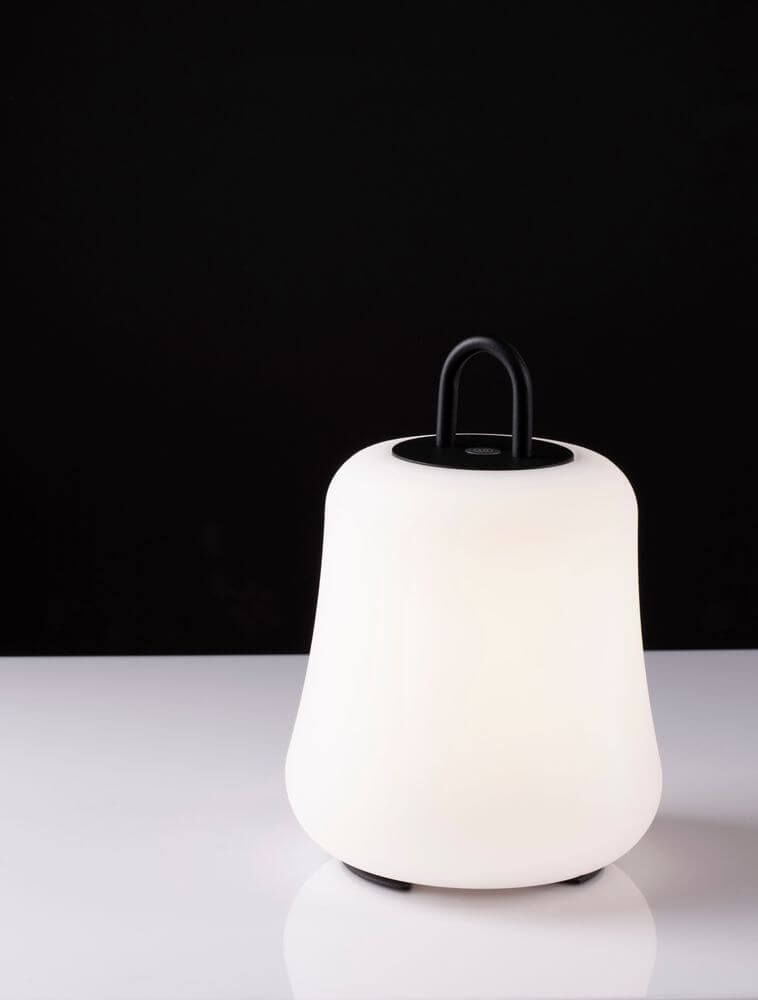 Jigra LED Außenstehleuchte 3000K Schwarz IP54 - moderne Tischleuchte in elegantem Design.