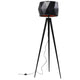 Stehleuchte Triangle Tripod Matt mit geometrischem Lampenschirm und dreibeiniger Basis in Schwarz.