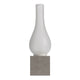 Karman Amarcord Wandleuchte mit frosted Glas und modernem Design auf betonfarbigem Sockel.