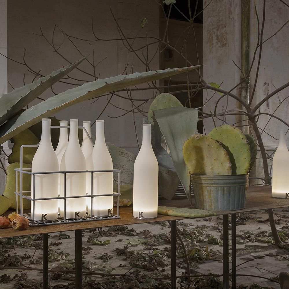 Karman Bacco LED table lamp in bottle shape with rechargeable battery