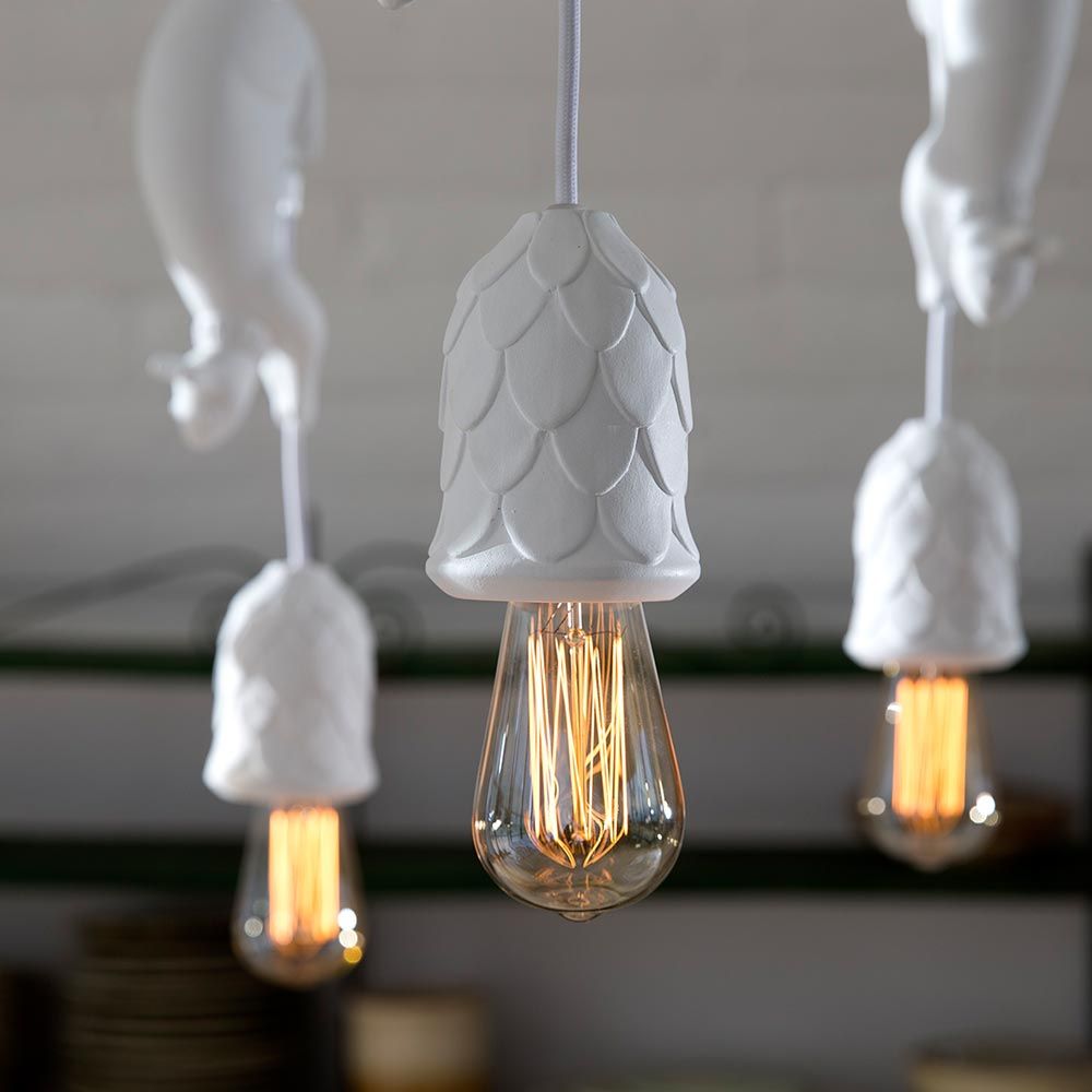 Karman Sherwood og Robin Hanging Lamp White 2 egern
