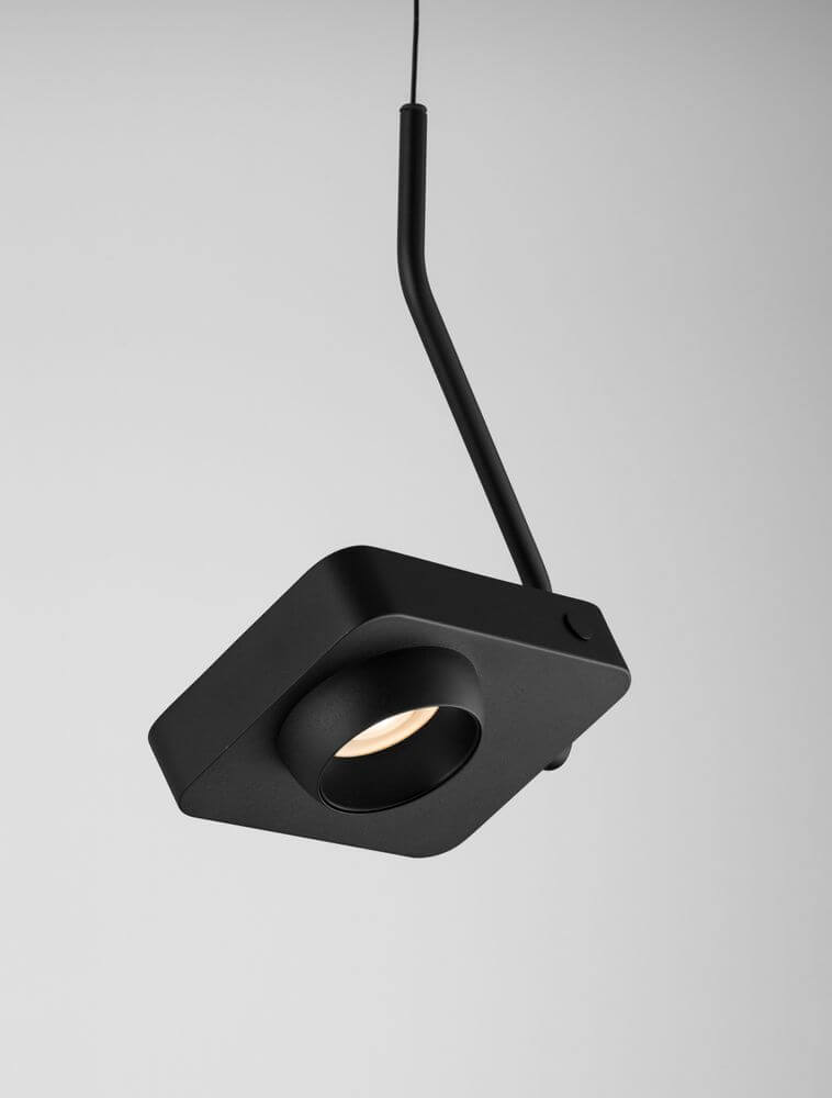 Kedros LED Pendelleuchte 3000K in modernem Design aus hochwertigem Schwarzstahl mit bequemem Höhenverstellmechanismus