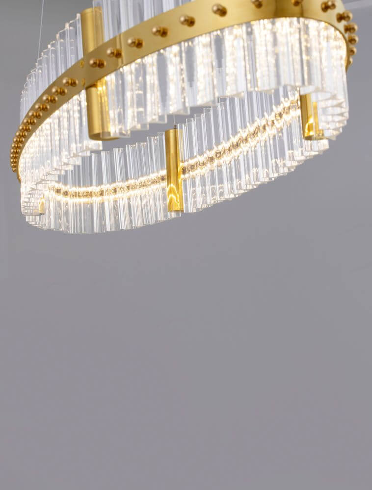 Kezo LED Pendelleuchte Oval Ø 90cm 3000K Gold mit elegantem Glas und hochwertigem Edelstahl.