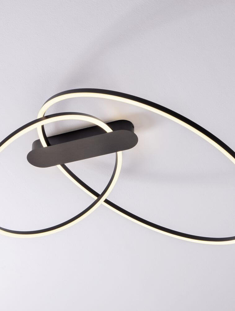 Kiklos LED Deckenleuchte 2-flammig in Schwarz, Ø 72cm, warmweißes Licht 3000K für modernes Ambiente.