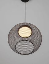 Kinetic Pendelleuchte in schwarz mit runder LED-Lichtquelle, modern und stilvoll für Wohnräume.