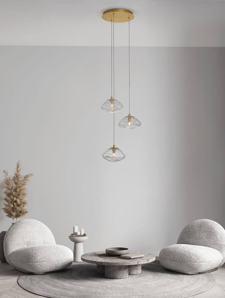 King Pendelleuchte 3-flammig Ø 25cm Gold, Transparent im modernen Wohnraum mit stilvollem Design.