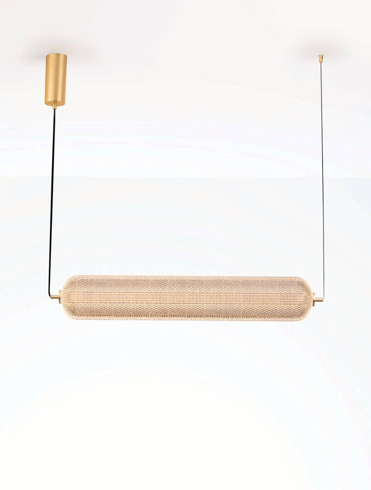 Klelia Pendelleuchte Horizontal 3000K Gold mit einzigartigem, elegantem Design in goldener Farbe.