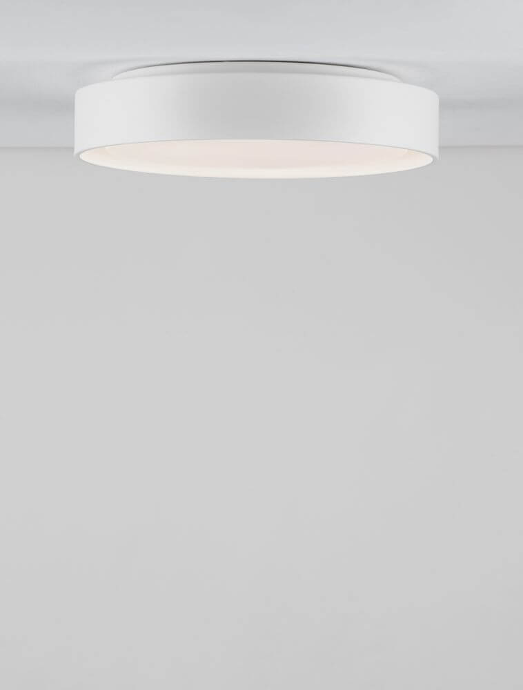 Koi LED Deckenleuchte Ø 48cm 3000K - runde weiße Deckenlampe mit warmweißem Licht.