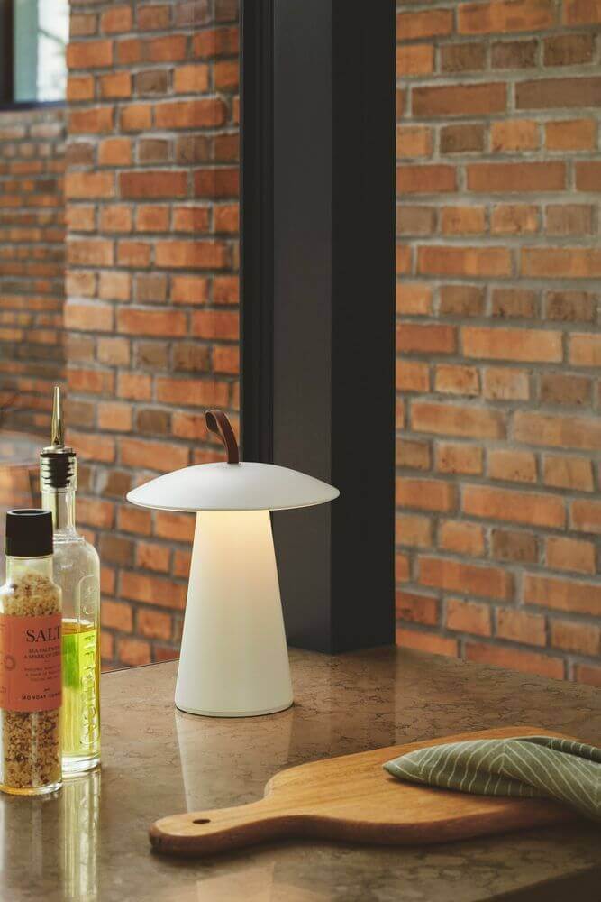 LED Akkuleuchte Ara To-Go 2 IP54