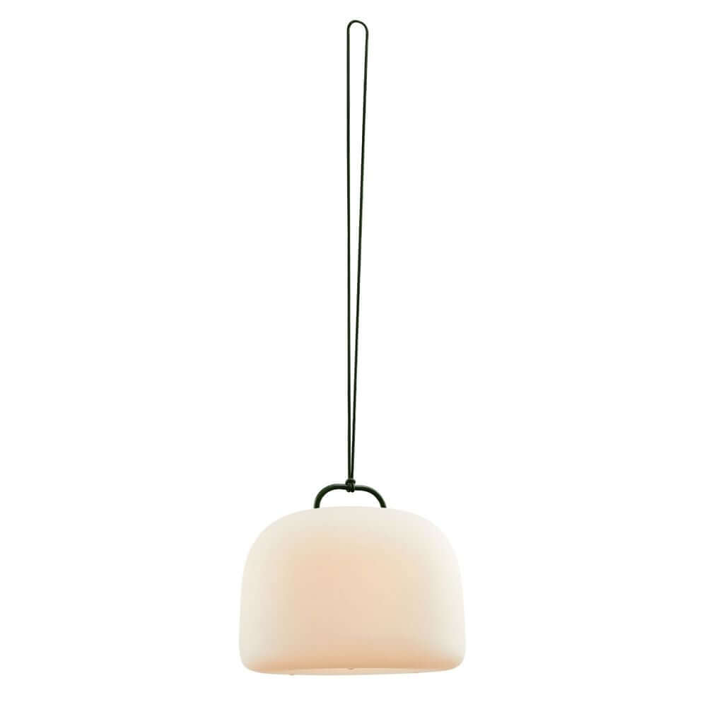 Hängelampe aus der Kettle-Serie, LED Akkuleuchte Kettle To-Go 36 IP65, in modernem Design.