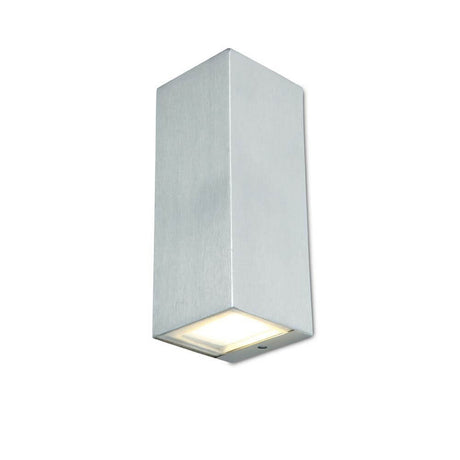 LED Luca outdoor wall light IP44 stainless steel in a modern design made of stainless steel, ideal for outdoor areas.