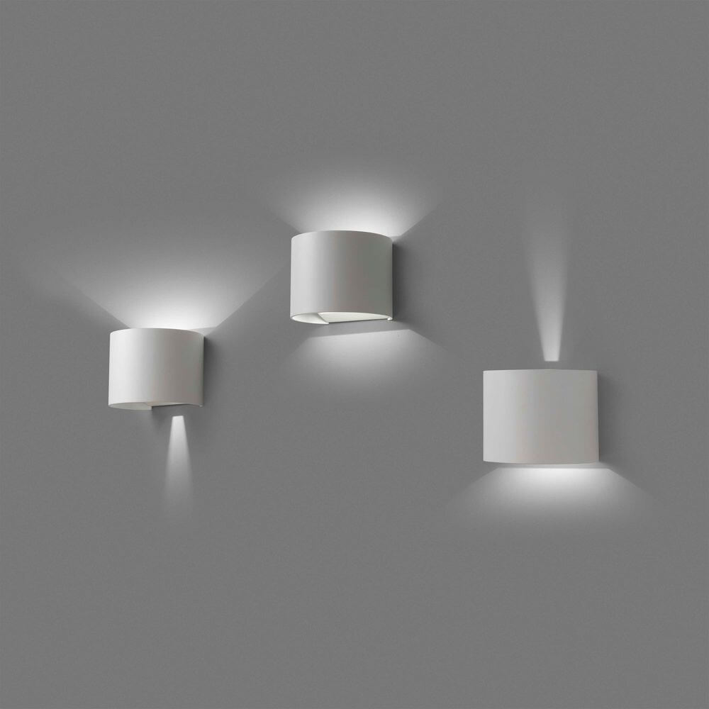 LED Außenwandleuchte SUNSET 2x3W 3000K IP54 Weiß an grauer Wand montiert, stilvolles Design.