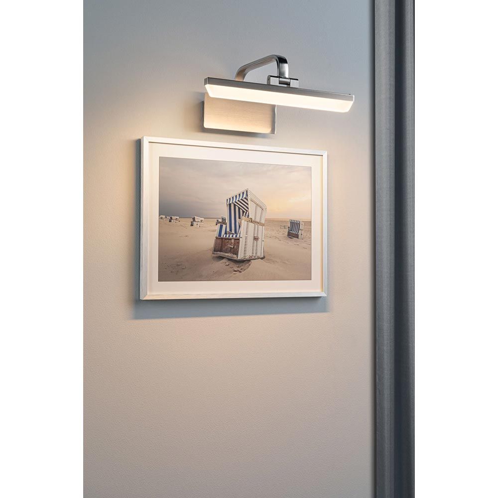 LED Bilderleuchte Renan mit beweglichem Gelenk, optimaler Ausleuchtung für Kunstwerke an der Wand.