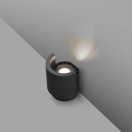 LED Overflademonteret gulvspot NOBORU 3000K IP65 Mørkegrå monteret på væg