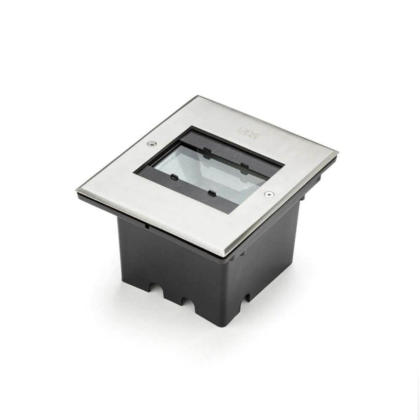 LED Außen Bodeneinbaustrahler Stahl IP65 mit quadratischem Design und 3000K Warmweiß Licht.