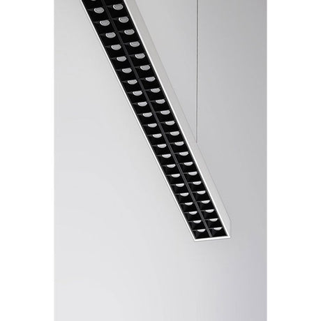 LED office pendant light Motion 7000lm UGR &lt;10 Dali-dimmable