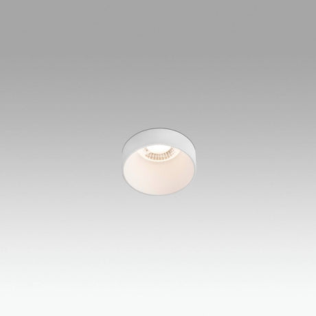 LED Einbauleuchte Bow Dimmbar 7W 2700K 36° Ø 50mm Weiß in weißer Farbe, ideal für Spot- und Allgemeinbeleuchtung.