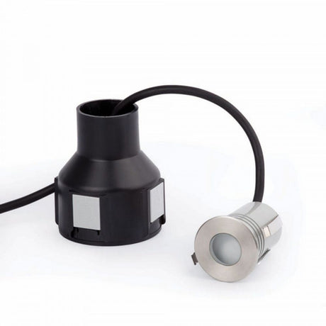 LED Recessed luminaire CROSBY 120° IP67 3000K matt nickel with flush-mount box and cable connection.