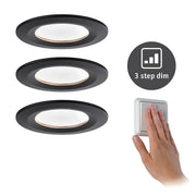 LED Nova indbygget lys grundsæt á 3 runde Ø 7,8cm med trindæmper og dæmpbare spots i sort.