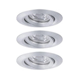 Drei schwenkbare LED Einbauleuchten Nova Mini in Alu für stilvolle Raumbeleuchtung.