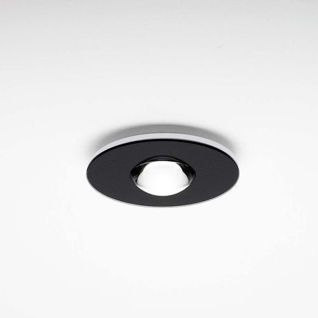 LED-Einbauleuchte Tet mit Linse in modernem, schlankem Design für effiziente Raumbeleuchtung.