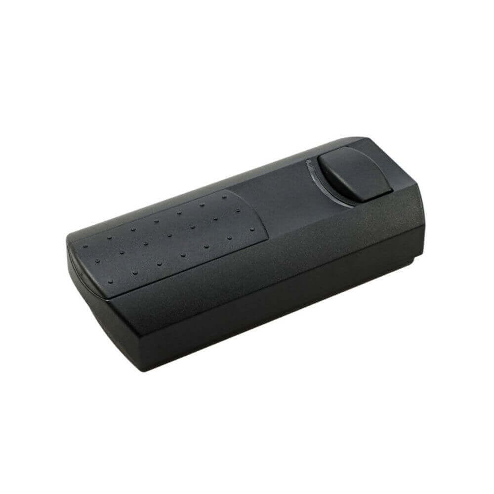 Schwarzer LED-Fussdimmer eckig 3-35W mit Schieberegler und separatem Ein/Aus Schalter.