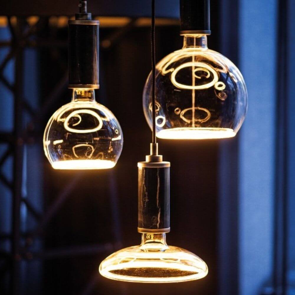 E14 & E27 LED Floating Reflektor Extra Warmweiß 1900K Dimmbar schwebende LED Lampen in verschiedenen Formen.