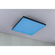 LED Panel Velora Rainbow RGBW Dynamisch Quadratisch Schwarz in blauem Licht über einer Zimmerdecke.