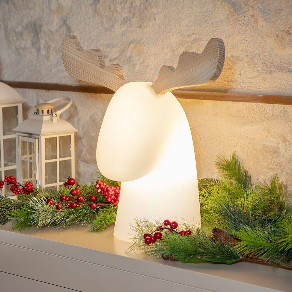 LED Rentier Rudy Akku + Solar IP65 mit sanfter Beleuchtung und Weihnachtsdekoration.