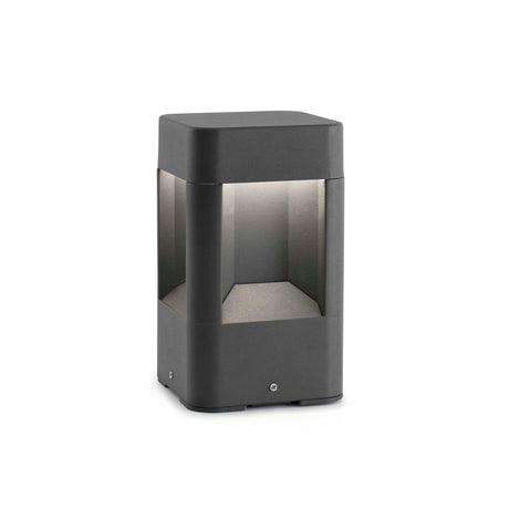 LED Sockelleuchte NAYA 8W 3000K IP54 Dunkelgrau, moderne Außenleuchte in dunkler Farbe.