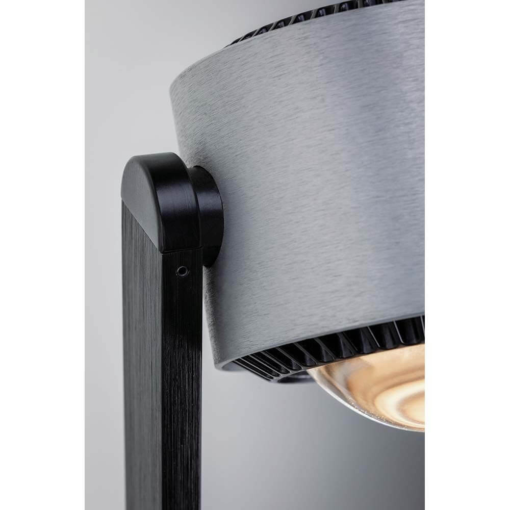 LED Stehleuchte Aldan 15,5W Dimmbar Detailansicht mit schwenkbarem Spotkopf und hochwertigen Materialien.