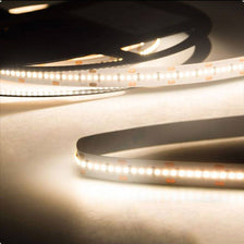 LED Strip Linear 20m 24V blanc chaud, dimmable, lignes lumineuses homogènes, idéal pour un montage avec profilé de refroidissement.