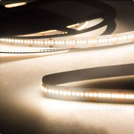 LED Strip Linear 20m 24V Warmweiß, dimmbar, homogene Lichtlinien, ideal für Montage mit Kühlprofil.