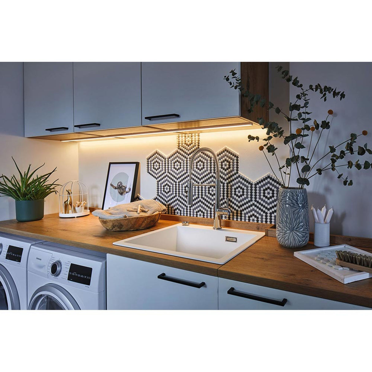 LED Strip Profil Base Weißer Diffusor 2m Alu-Eloxiert Satin