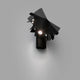 LED Wandlampe LE PETIT Schwarz an der Wand montiert, modernes und stilvolles Design.
